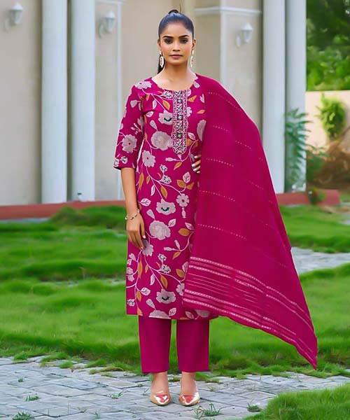 Magenta  Vertican  Casual Wear Salwar Kameez in ripon