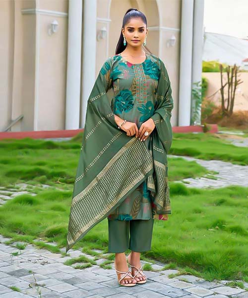 Green Vertican  Casual Wear Salwar Kameez in ripon