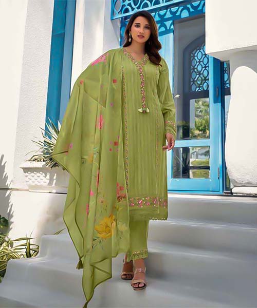 Green Cotton Party Wear Salwar Kameez in germany