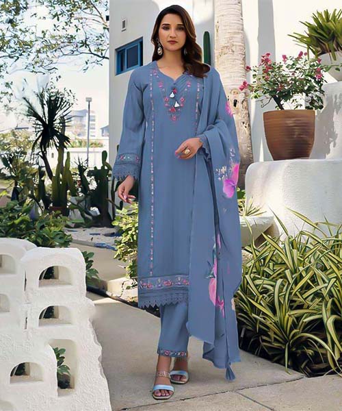 Blue Cotton Party Wear Salwar Kameez in germany
