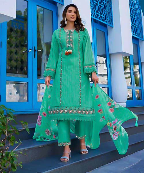 Green  Cotton Party Wear Salwar Kameez in germany