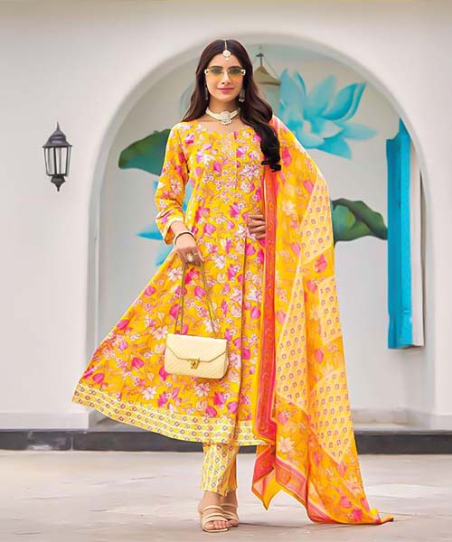 Yellow  Cotton Casual Wear Salwar Kameez