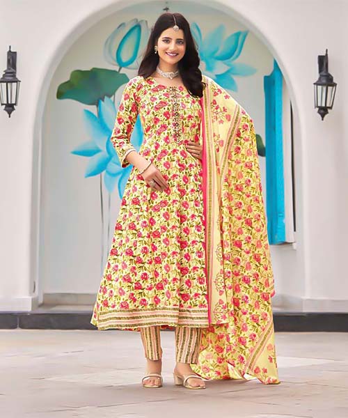 Yellow  Cotton Casual Wear Salwar Kameez