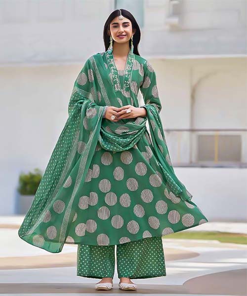 Green  Cotton Casual Wear Salwar Kameez in cardiff