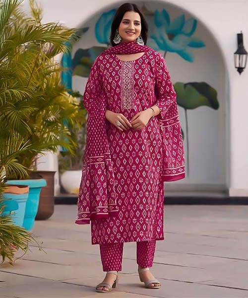 Red Cotton Casual Wear Salwar Kameez in northampton