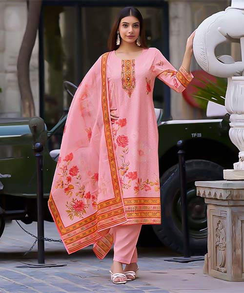 Pink Cotton Casual Wear Salwar Kameez in peterborough