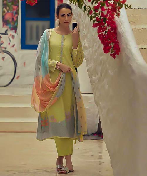 Green Lawn Cotton Casual Wear Salwar Kameez in delhi