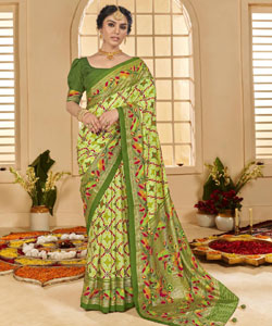 Beautiful Velvet Tussar Silk With Self Weaving Saree With Tessles