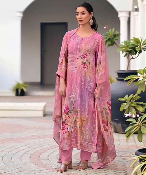 Pink  Georgette Party Wear Salwar Kameez in peterborough