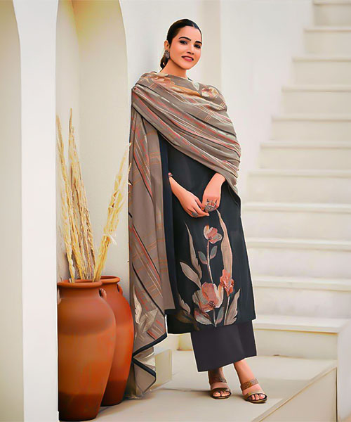 Black Lawn Cotton Casual Wear Salwar Kameez in ipswich