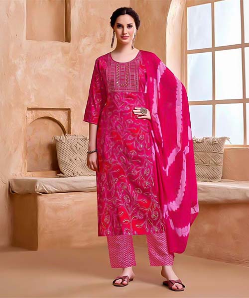 Magenta  Rayon Casual Wear Salwar Kameez in ipswich