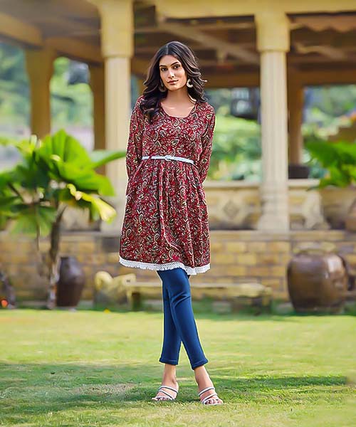 Red  Rayon Casual Wear Kurti