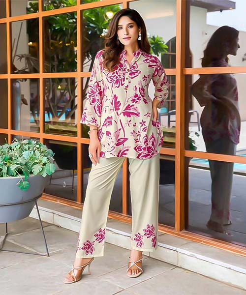 White  Rayon Print Printed Kurti in ipswich