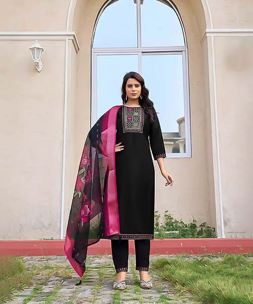 Black Gadhwal Silk Casual Wear Kurti