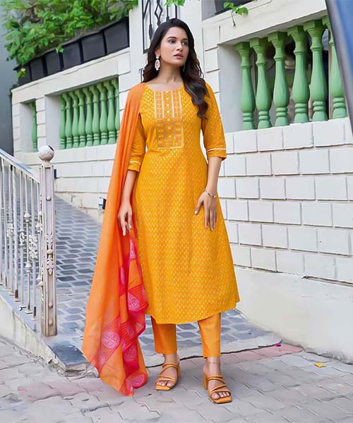 Yellow  Cotton Casual Wear Salwar Kameez in swindon