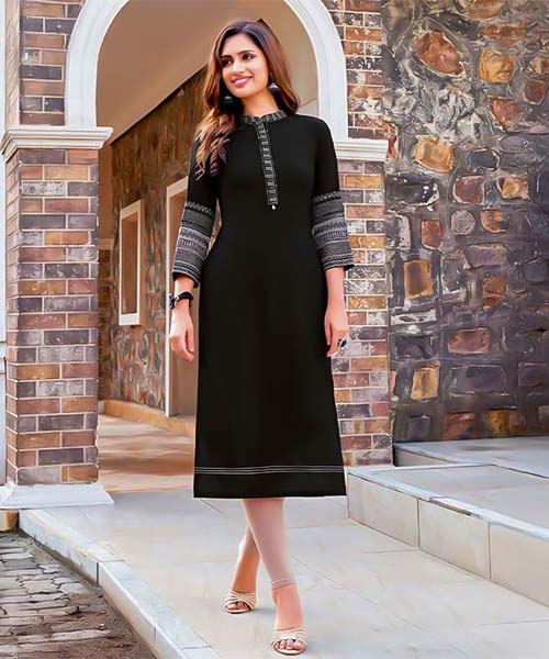 Black  Rayon Casual Wear Kurti in northampton
